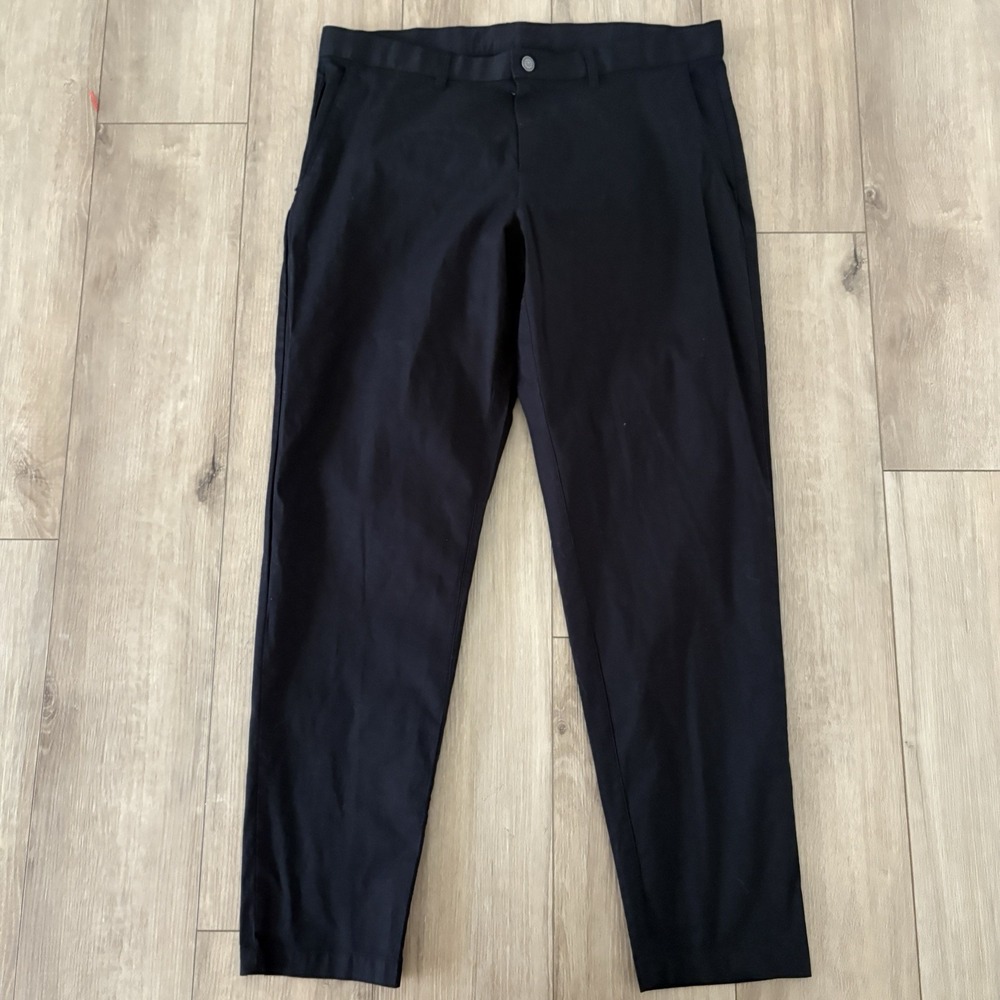 Fabletics Men's The Don 5-pocket Slim fit Pant Size 38x34 Black